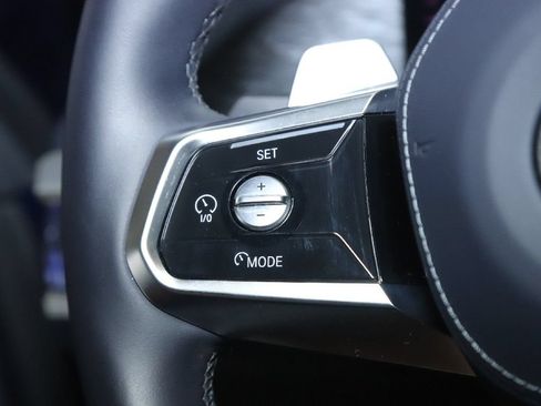 Used 2023 BMW 760i xDrive w/ Luxury Rear Seating Package AWD/4WD image 27