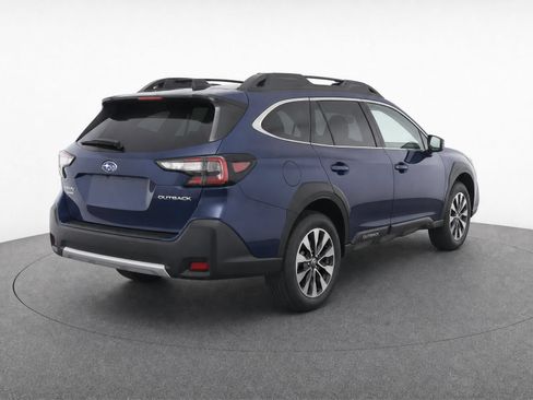 Used 2023 Subaru Outback Limited AWD/4WD image 3