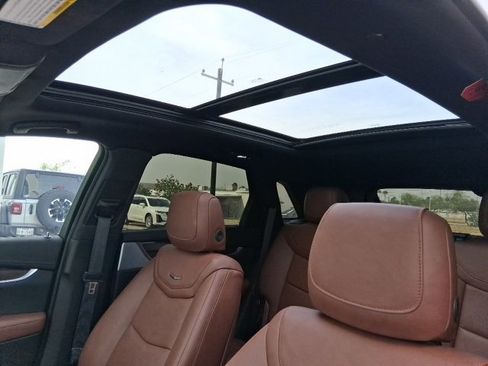 Used 2025 Cadillac XT5 Premium Luxury w/ Technology Package image 21