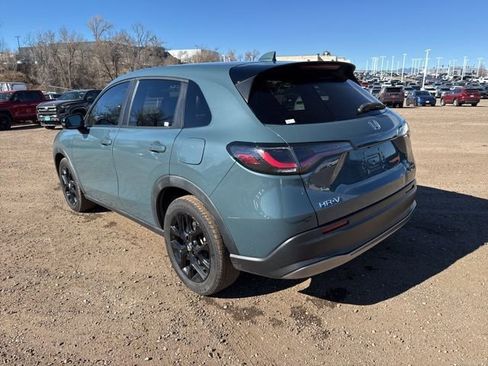 Used 2023 Honda HR-V Sport image 3