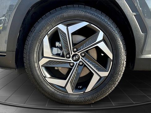 Used 2024 Hyundai Tucson Limited image 9