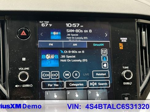 Used 2025 Subaru Outback Onyx Edition image 38