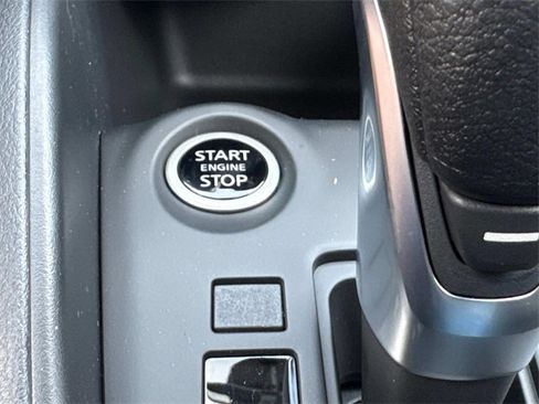 New 2025 Nissan Kicks Play S image 26