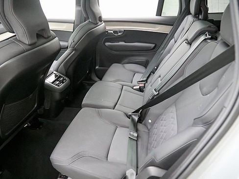 New 2026 Volvo XC90 B6 Plus w/ Protection Package Premier image 21