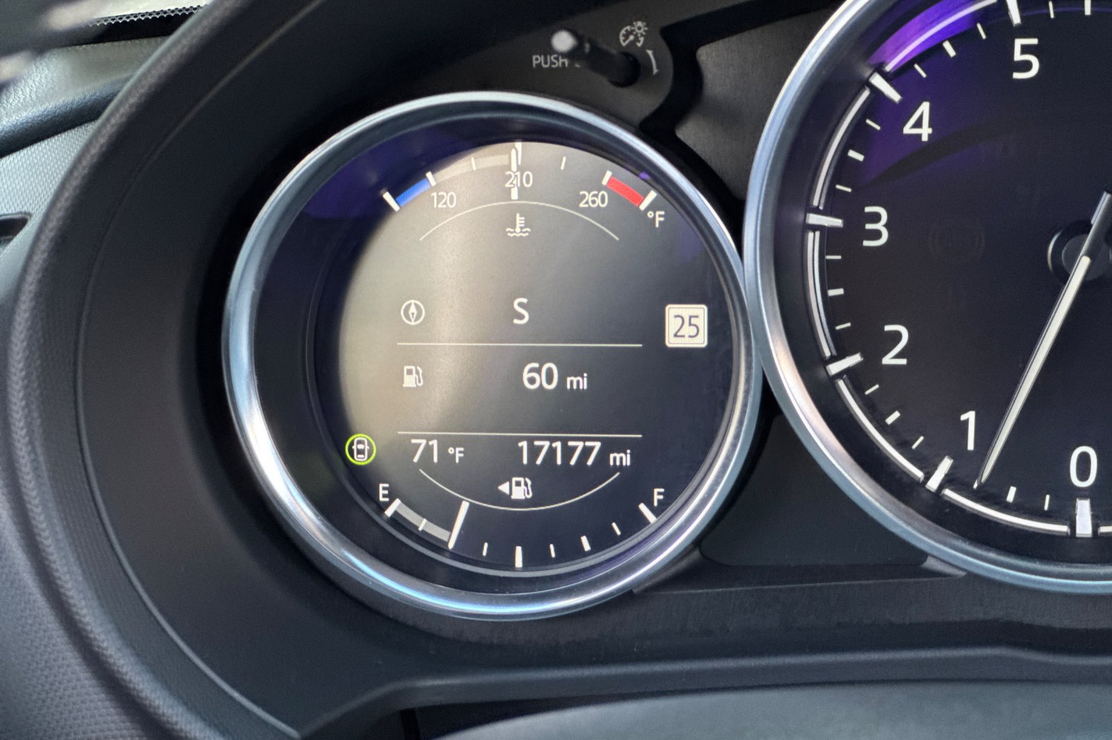 Used 2025 MAZDA MX-5 Miata Grand Touring RWD image 25