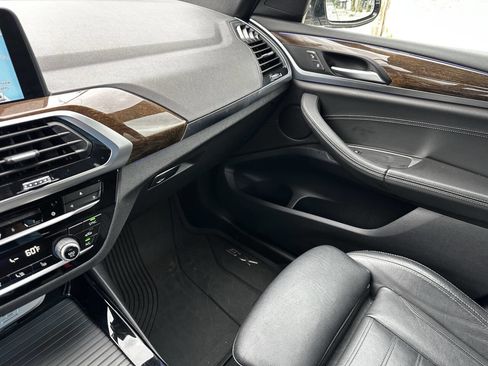 Used 2019 BMW X3 sDrive30i w/ Driving Assistance Package image 7