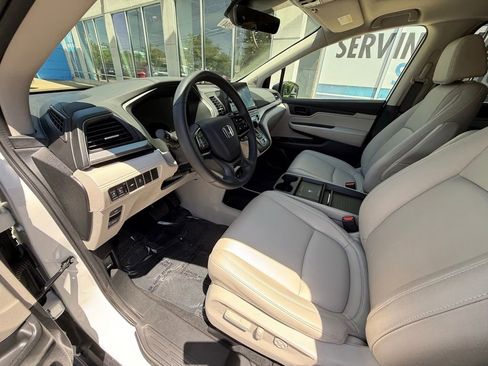 Used 2026 Honda Odyssey EX-L image 16