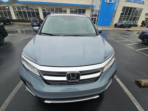 Certified 2022 Honda Pilot Touring image 6
