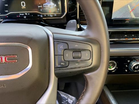 Used 2023 GMC Sierra 1500 SLT w/ SLT Premium Package AWD/4WD image 24