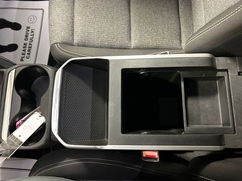 Used 2025 GMC Terrain Elevation image 19