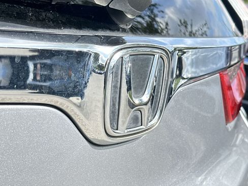 Used 2017 Honda CR-V EX-L image 10