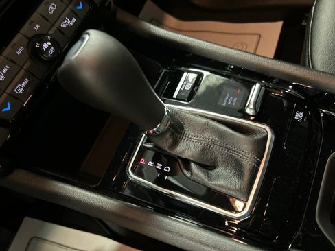 New 2026 Jeep Compass Limited image 18