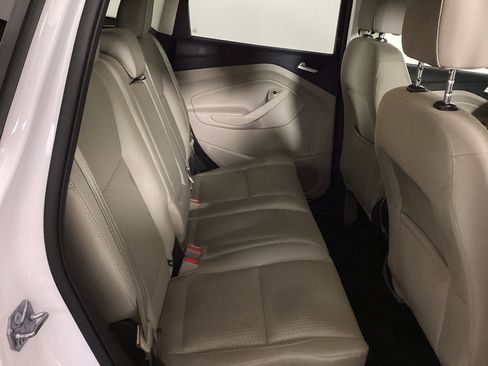 Used 2017 Ford Escape SE w/ SE Cold Weather Package AWD/4WD image 11