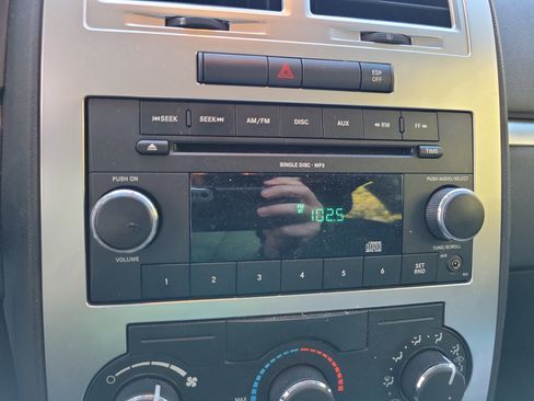 Used 2009 Dodge Charger SE image 22