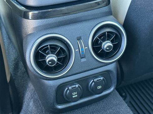 Used 2023 Kia Stinger GT-Line w/ Sun & Sound Package image 13