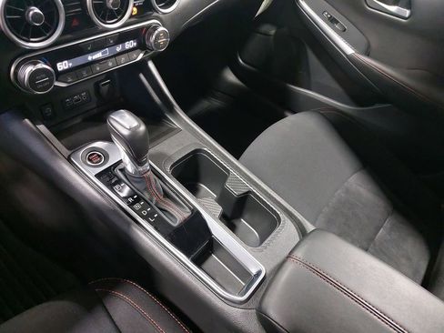 Certified 2025 Nissan Sentra SR w/ Midnight Edition FWD image 24