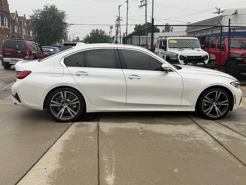 Used 2020 BMW 330i Sedan w/ Premium Package RWD image 3