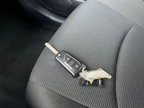 Used 2025 Toyota RAV4 LE image 22