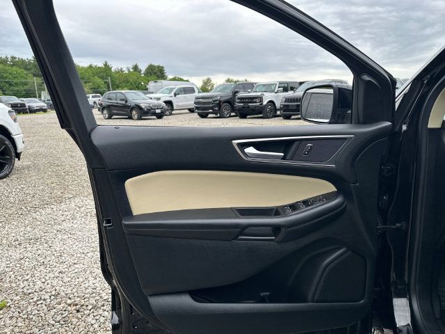 Certified 2023 Ford Edge SEL w/ Convenience Package AWD/4WD image 27