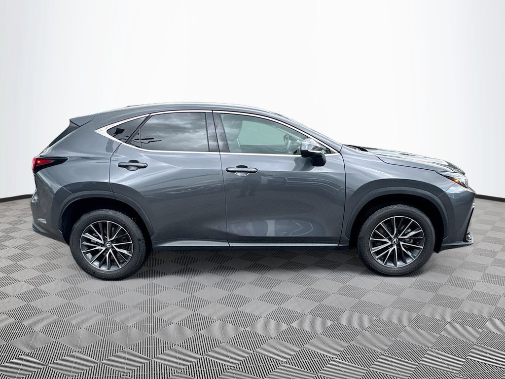 Used 2024 Lexus NX 250 FWD w/ Towing Package (2000 Lbs) image 5
