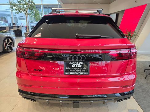New 2026 Audi SQ8 Prestige image 5