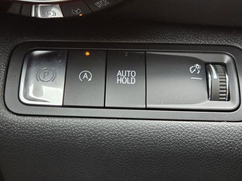 Used 2026 Chevrolet Equinox RS w/ Convenience Package III FWD image 22