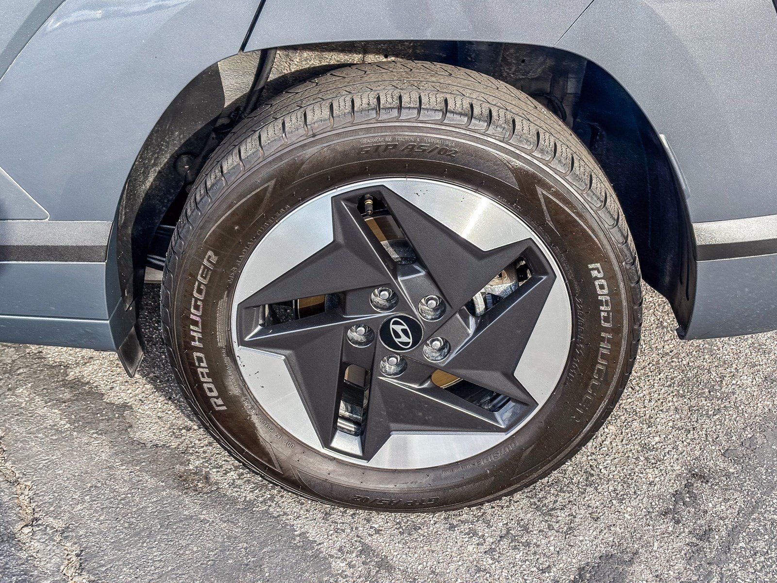 Used 2024 Hyundai Kona SEL FWD image 12