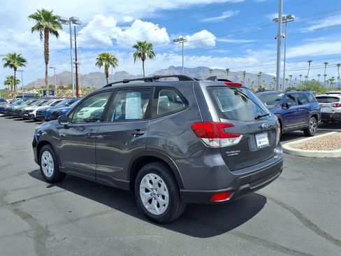 Used 2021 Subaru Forester AWD/4WD image 12