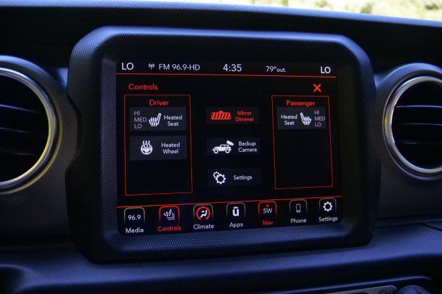 Used 2021 Jeep Wrangler Unlimited Rubicon AWD/4WD image 14