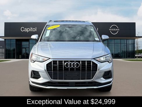 Used 2022 Audi Q3 2.0T Premium image 2