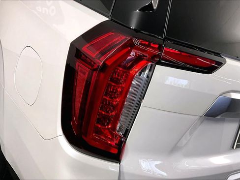 Used 2023 GMC Yukon Denali w/ Max Trailering Package AWD/4WD image 28