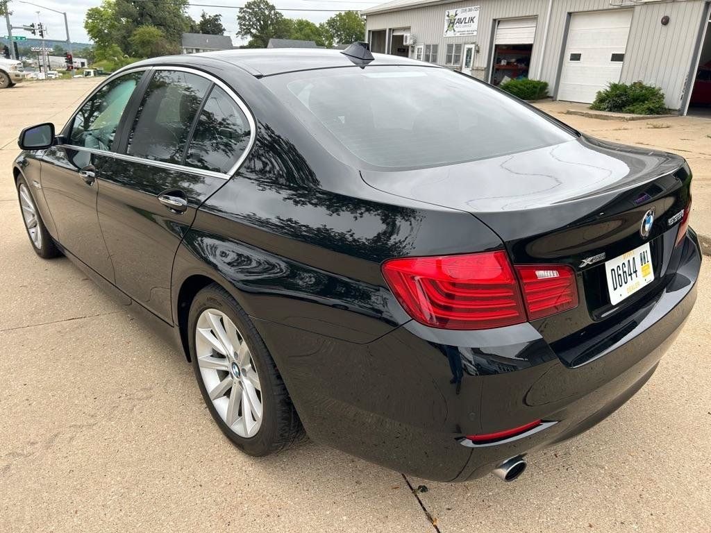 Used 2015 BMW 535i xDrive Sedan AWD/4WD image 3