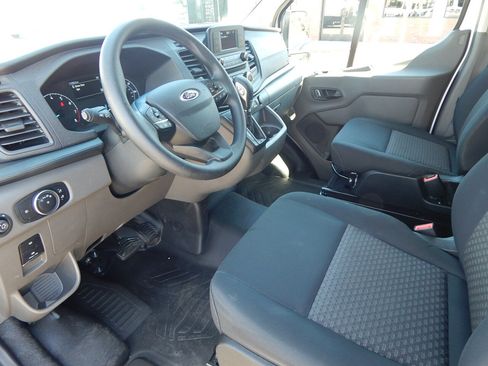 Used 2025 Ford Transit 250 Low Roof w/ Exterior Upgrade Package RWD image 2