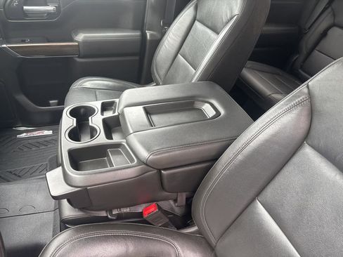 Used 2020 Chevrolet Silverado 1500 LT w/ All-Star Edition image 21