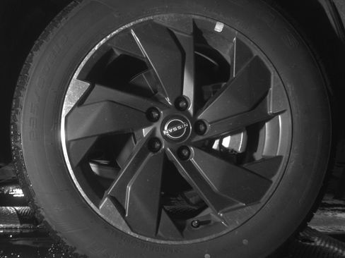 Used 2025 Nissan Rogue SV FWD image 13