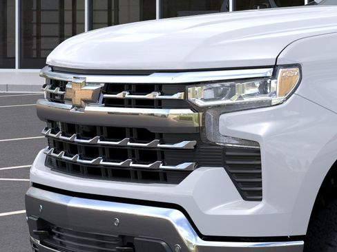 New 2026 Chevrolet Silverado 1500 LTZ w/ LTZ Premium Package AWD/4WD image 15