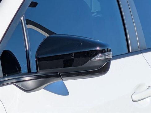 Used 2025 Subaru Outback Onyx Edition image 11