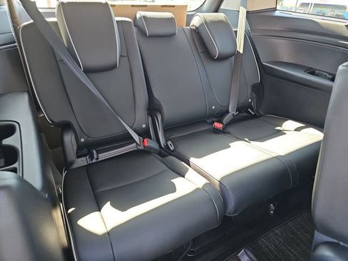 New 2026 Honda Odyssey Touring image 12