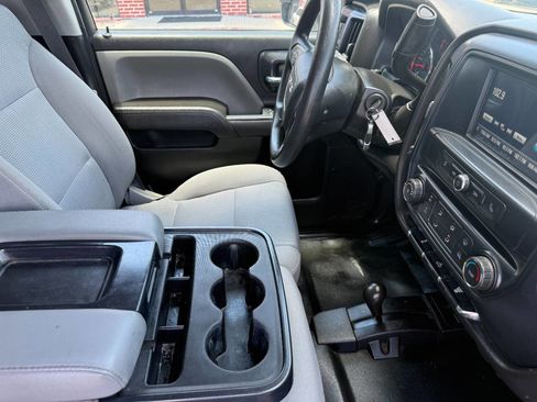 Used 2018 GMC Sierra 3500 4x4 Crew Cab w/ Sierra Convenience Package image 11
