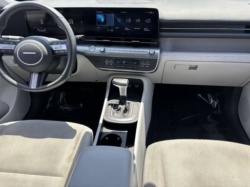 Used 2024 Hyundai Kona SEL FWD image 13