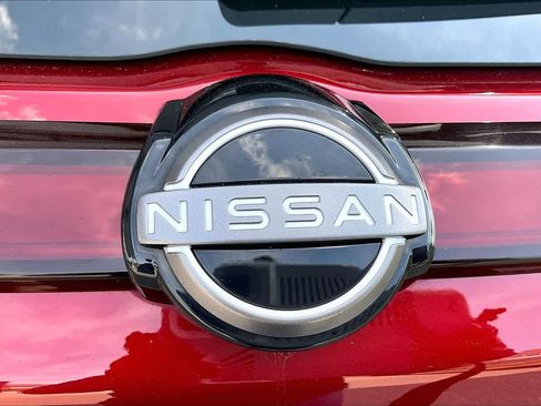 Certified 2024 Nissan Kicks SV image 30