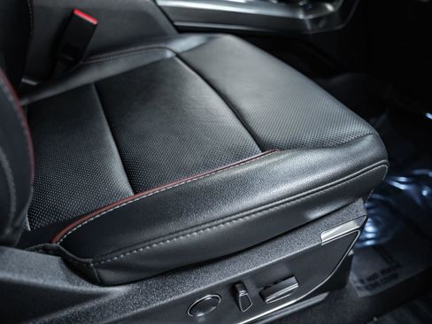 Used 2023 Ford F150 Lariat w/ Equipment Group 502A High image 43