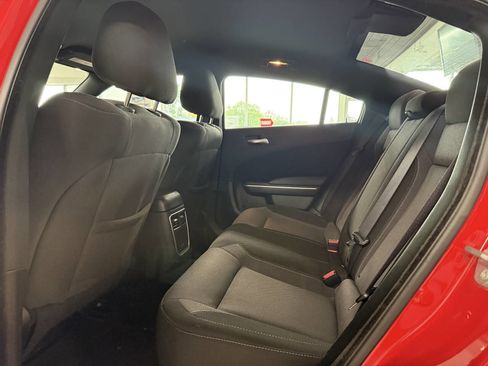 Used 2022 Dodge Charger SXT RWD image 22