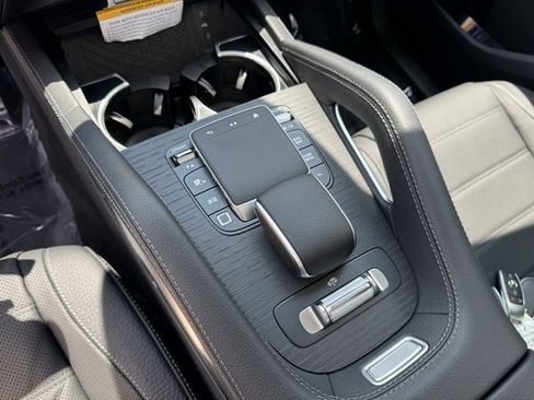 New 2025 Mercedes-Benz GLS 450 4MATIC image 17
