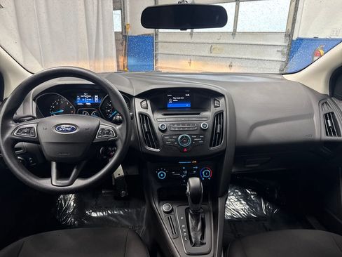 Used 2016 Ford Focus S FWD image 15