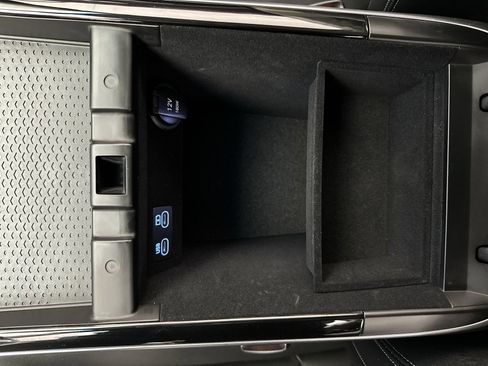 Certified 2026 Genesis GV70 2.5T image 21