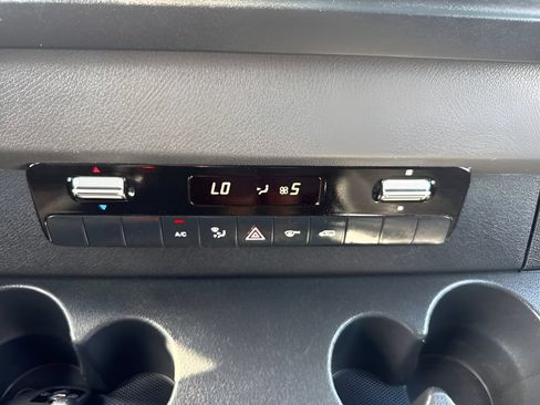 Used 2025 Mercedes-Benz Sprinter 2500 image 14