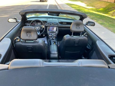 Used 2021 Ford Mustang Premium w/ Carbon Sport Interior Package image 72