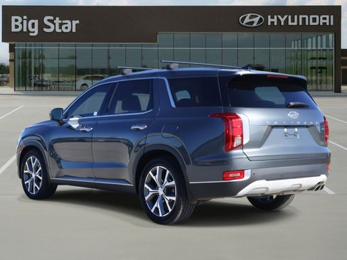 Used 2022 Hyundai Palisade SEL w/ Premium Package AWD/4WD image 3