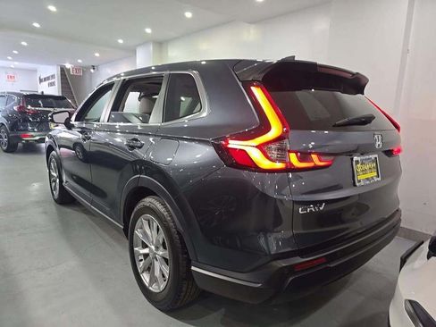 Used 2023 Honda CR-V EX-L image 3